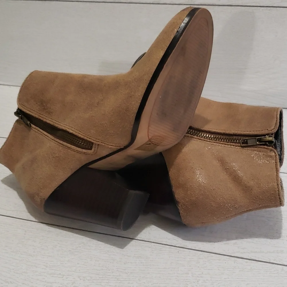 Dolce Vita 8 heel textured suede tan booties